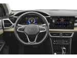 2027 Volkswagen Taos SE 4MOTION