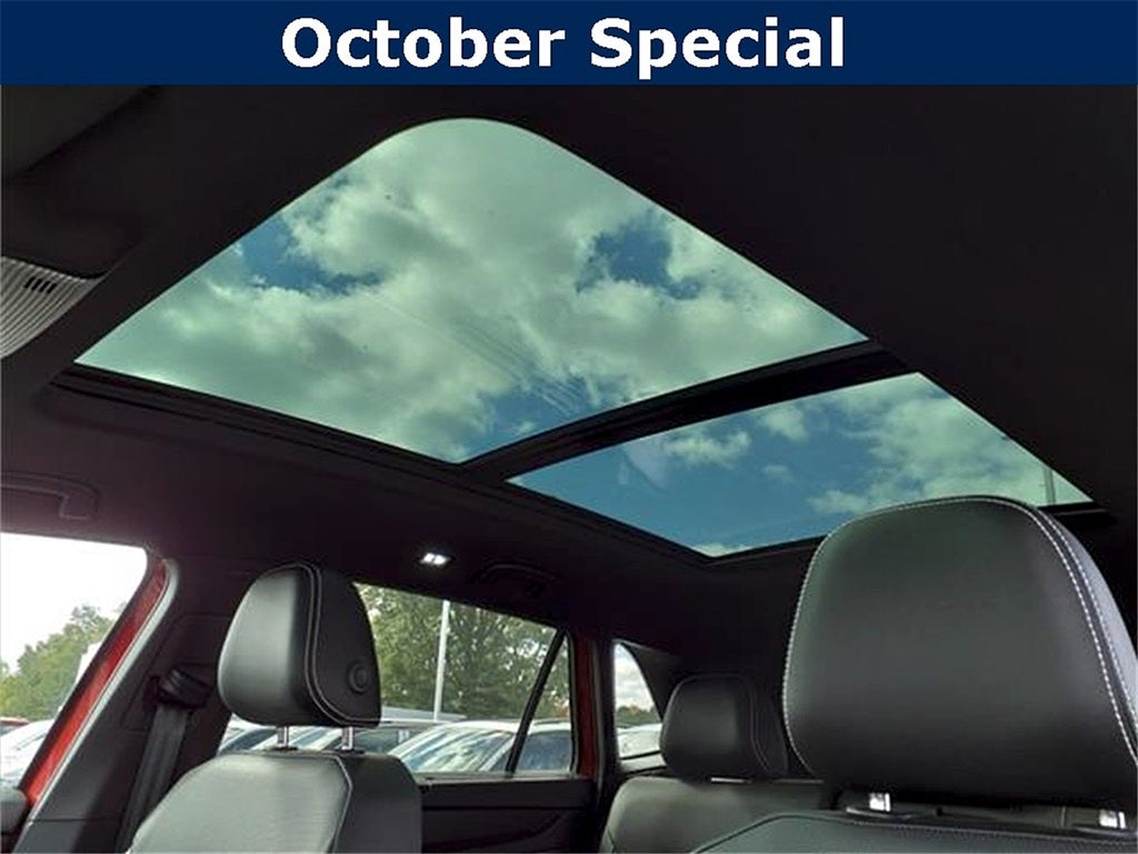 2024 Volkswagen Atlas Cross Sport 2.0T SEL R-Line