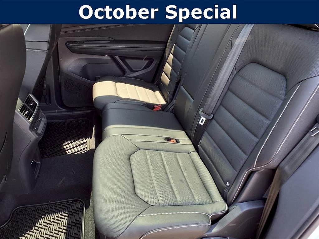 2024 Volkswagen Atlas Cross Sport 2.0T SEL R-Line