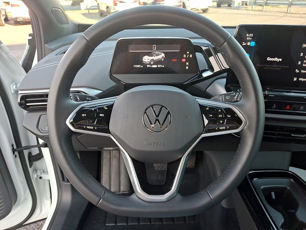 2023 Volkswagen ID.4 Pro