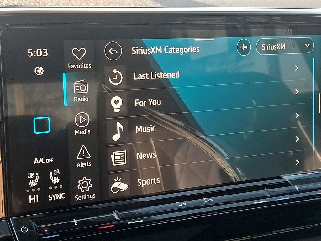 2026 Volkswagen Atlas Cross Sport 2.0T SEL Premium R-Line