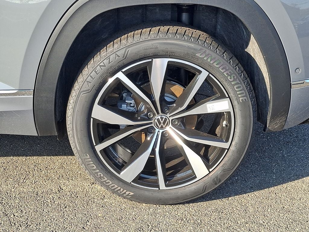 2026 Volkswagen Atlas Cross Sport 2.0T SEL Premium R-Line