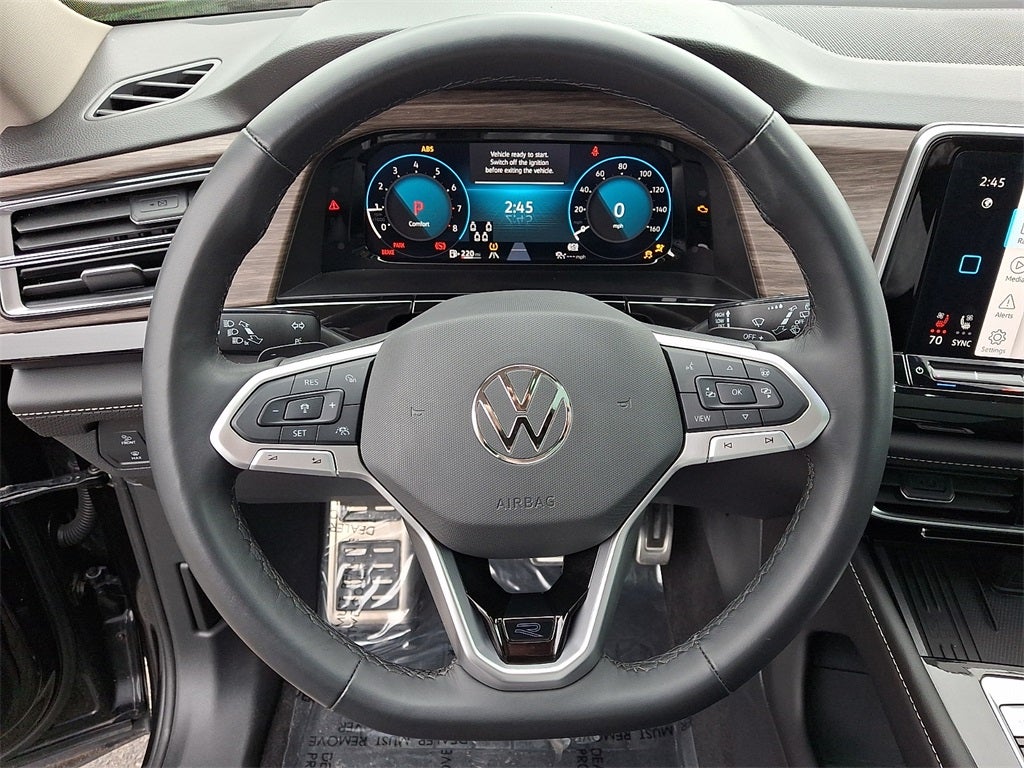 2025 Volkswagen Atlas 2.0T SEL Premium R-Line