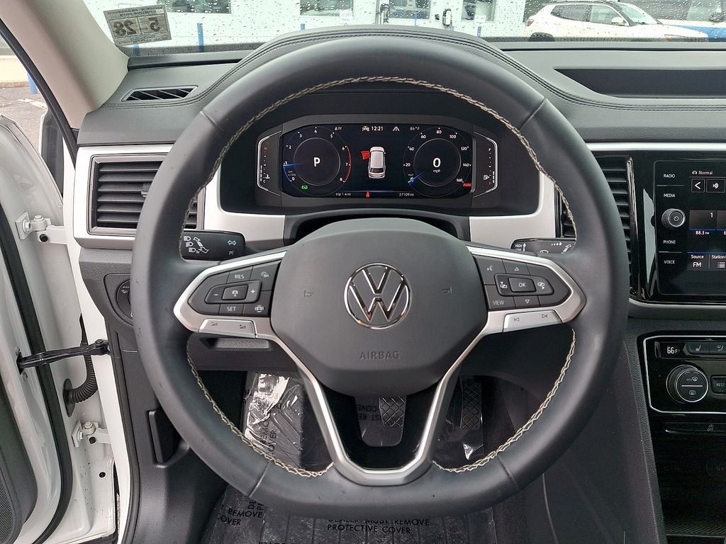 2023 Volkswagen Atlas 2.0T SE w/Technology