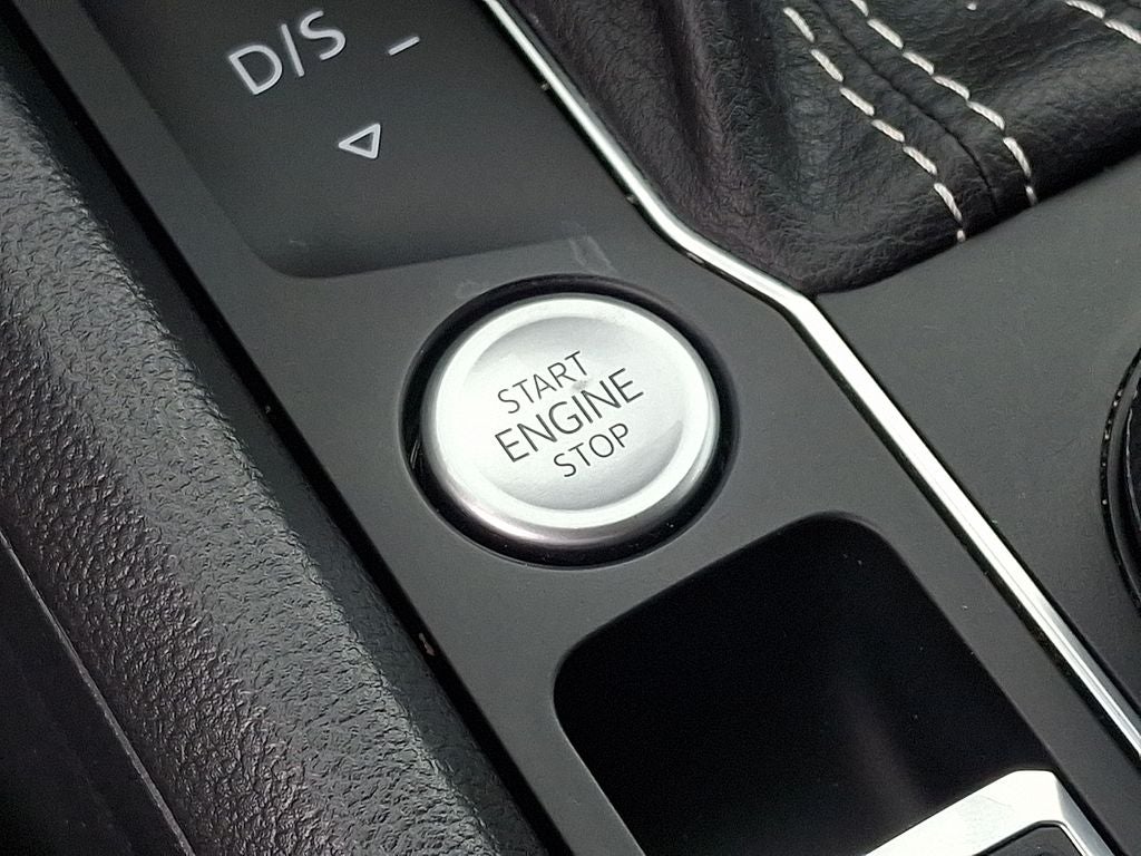 2023 Volkswagen Atlas 2.0T SE w/Technology