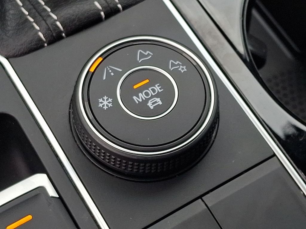 2023 Volkswagen Atlas 2.0T SE w/Technology