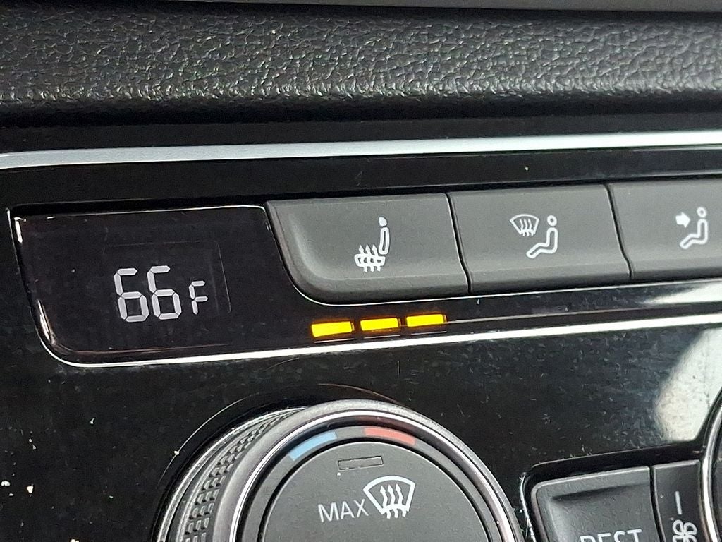 2023 Volkswagen Atlas 2.0T SE w/Technology