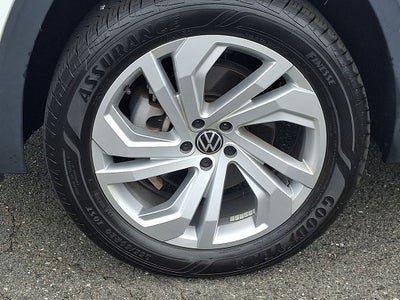 2023 Volkswagen Atlas 2.0T SE w/Technology
