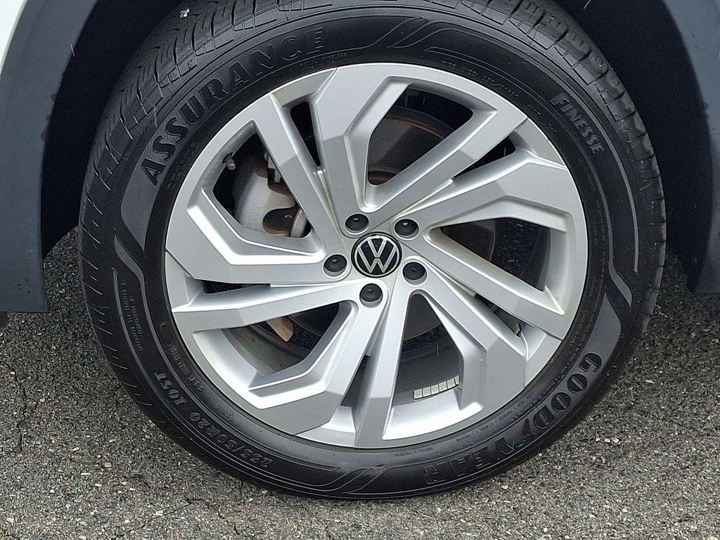 2023 Volkswagen Atlas 2.0T SE w/Technology