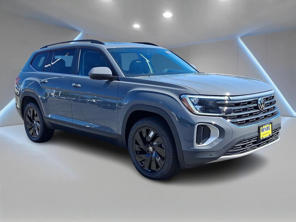 2026 Volkswagen Atlas SE w/Technology