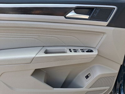 2023 Volkswagen Atlas 2.0T SE w/Technology