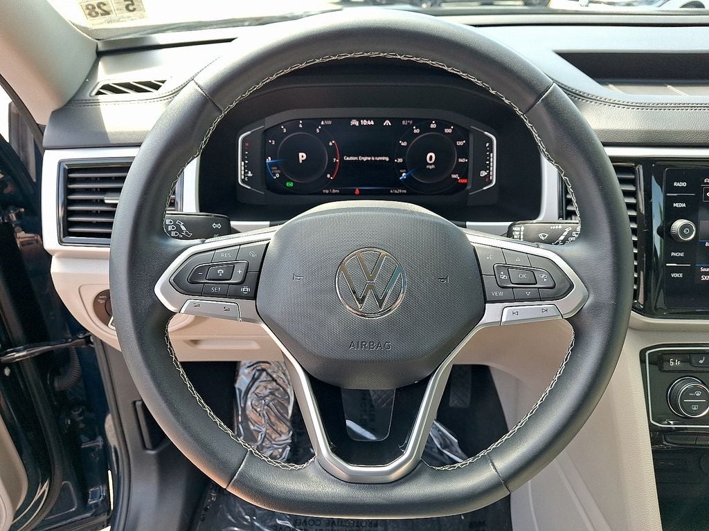 2023 Volkswagen Atlas 2.0T SE w/Technology