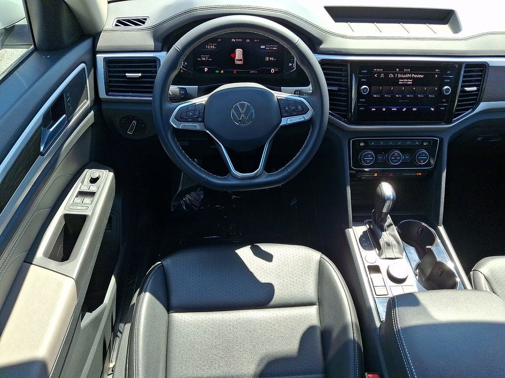 2022 Volkswagen Atlas 3.6L V6 SE w/Technology