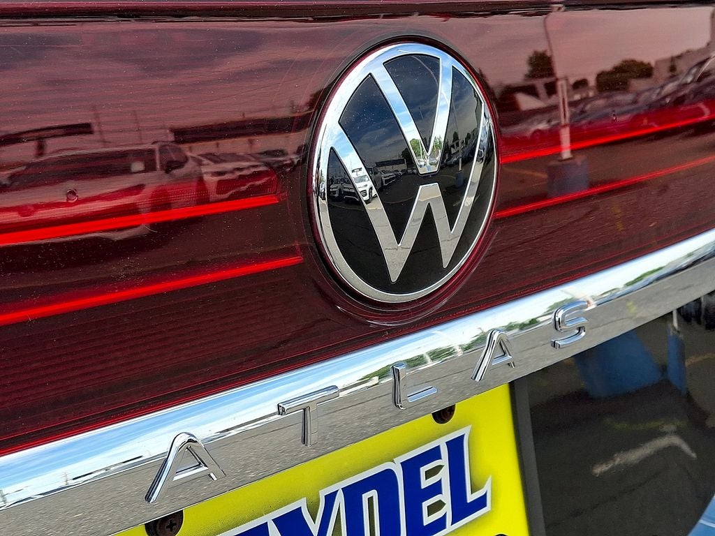 2026 Volkswagen Atlas 2.0T SE