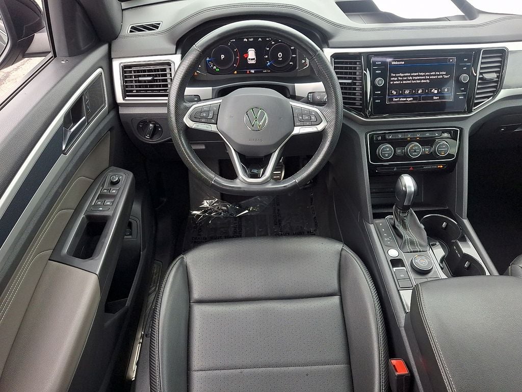 2023 Volkswagen Atlas Cross Sport 2.0T SEL R-Line