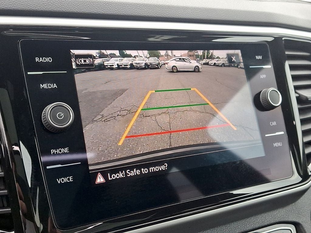 2023 Volkswagen Atlas Cross Sport 2.0T SEL R-Line