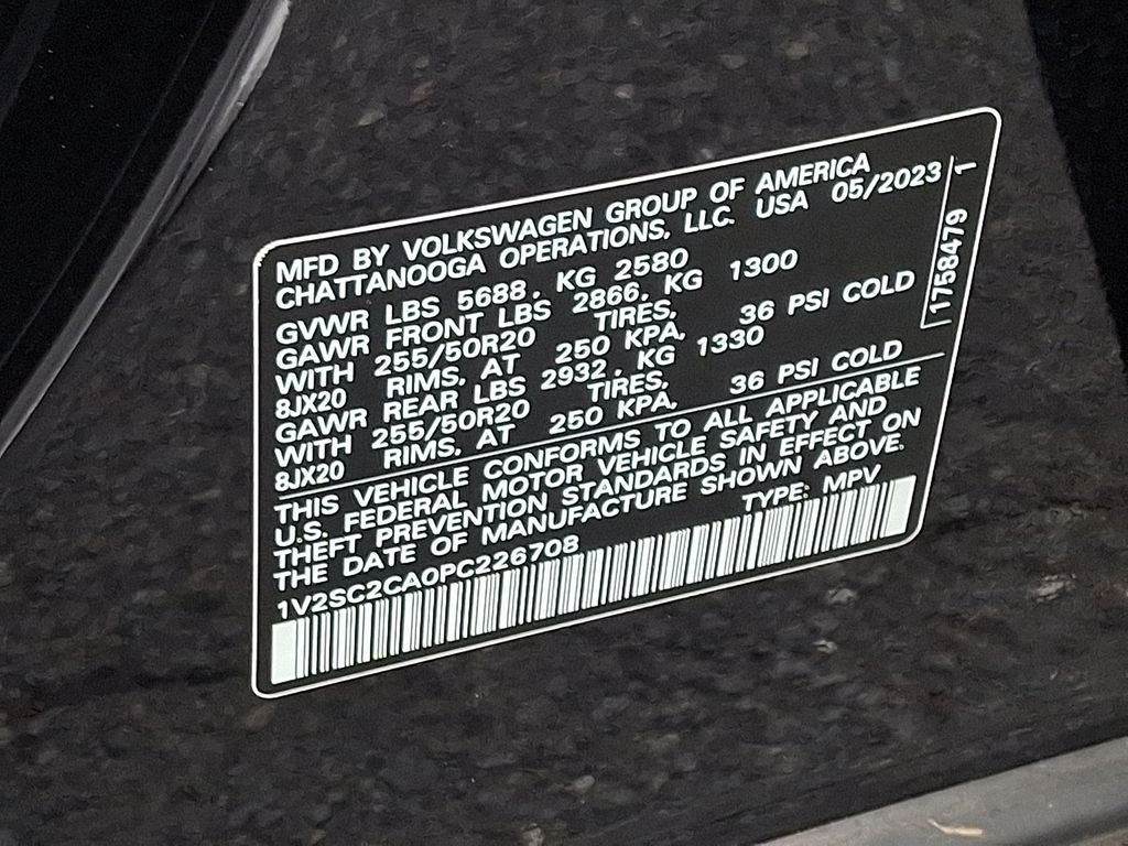 2023 Volkswagen Atlas Cross Sport 2.0T SEL R-Line