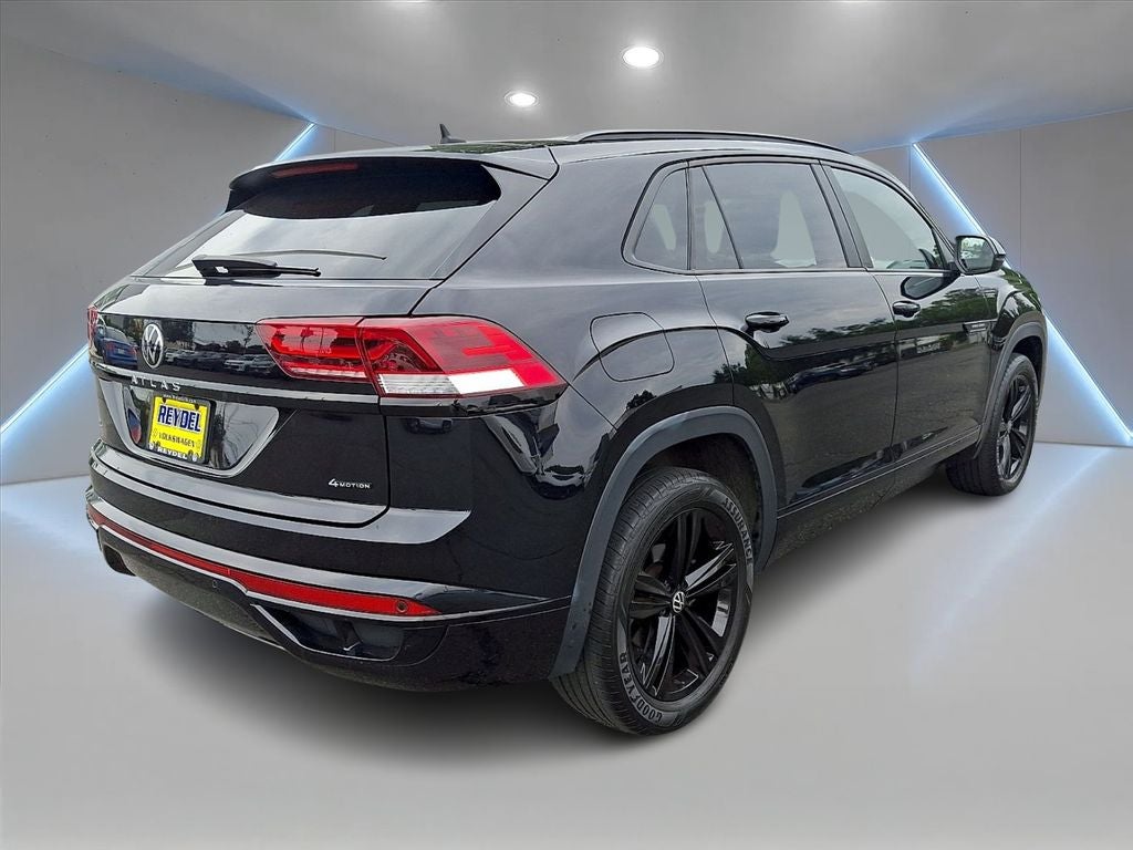 2023 Volkswagen Atlas Cross Sport 2.0T SEL R-Line