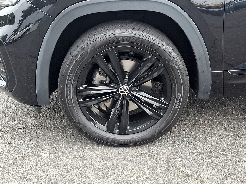 2023 Volkswagen Atlas Cross Sport 2.0T SEL R-Line