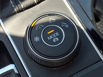 2023 Volkswagen Atlas Cross Sport 3.6L V6 SEL R-Line