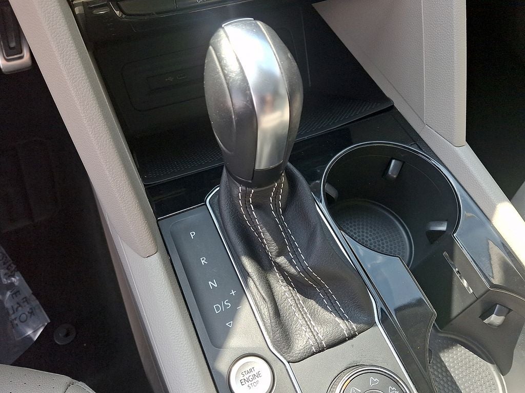 2021 Volkswagen Atlas 3.6L V6 SEL R-Line