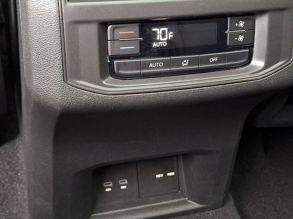 2023 Volkswagen Atlas 3.6L V6 SEL R-Line