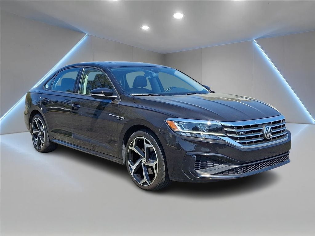 2020 Volkswagen Passat R-Line