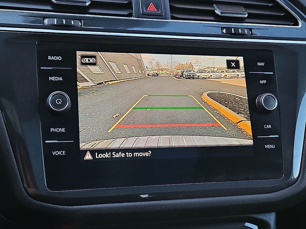 2022 Volkswagen Tiguan 2.0T SEL R-Line