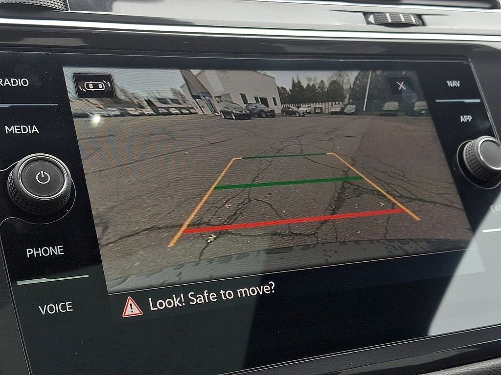 2023 Volkswagen Tiguan 2.0T SEL R-Line