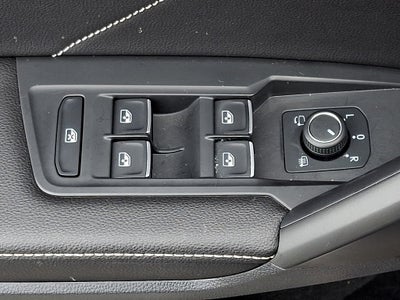 2023 Volkswagen Tiguan 2.0T SEL R-Line