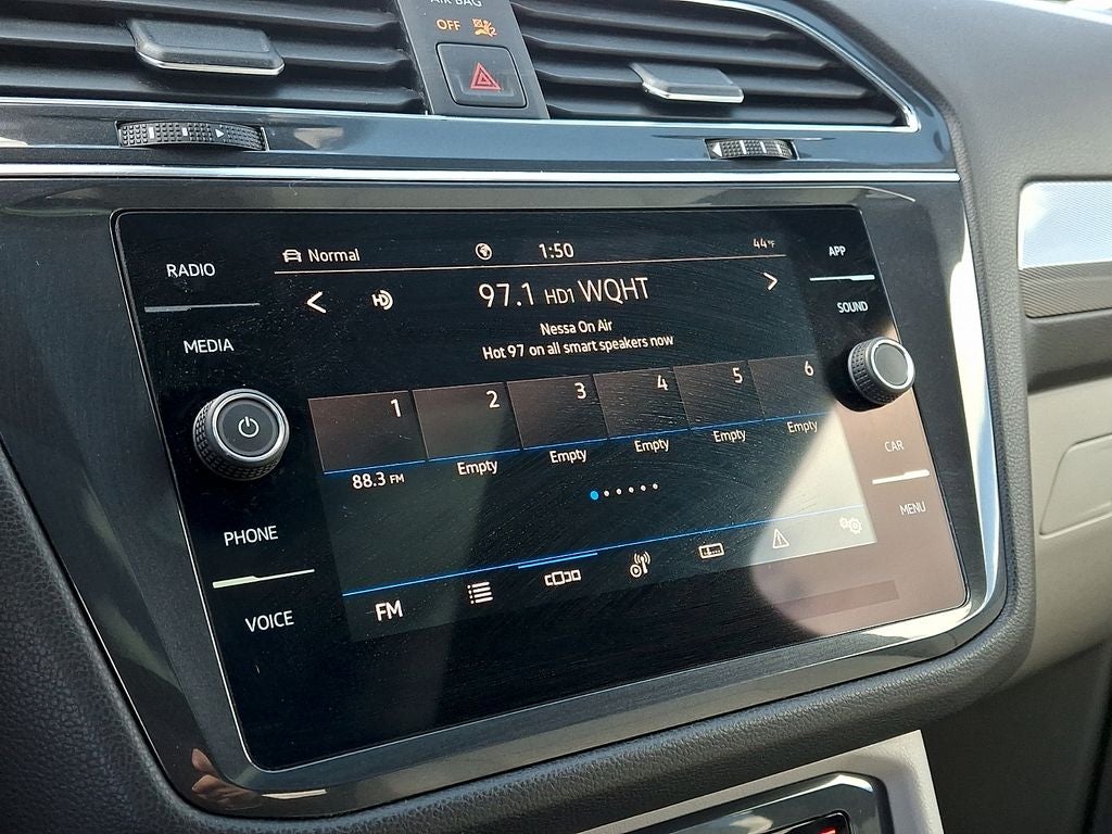 2023 Volkswagen Tiguan 2.0T SE R-Line Black