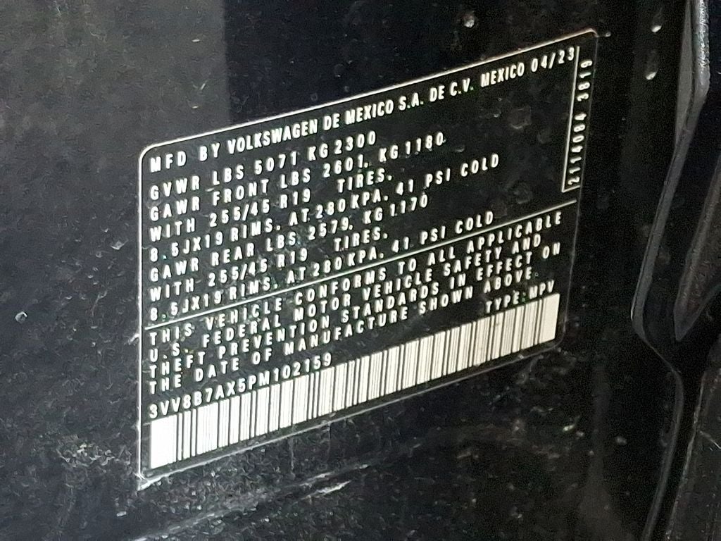 2023 Volkswagen Tiguan 2.0T SE R-Line Black