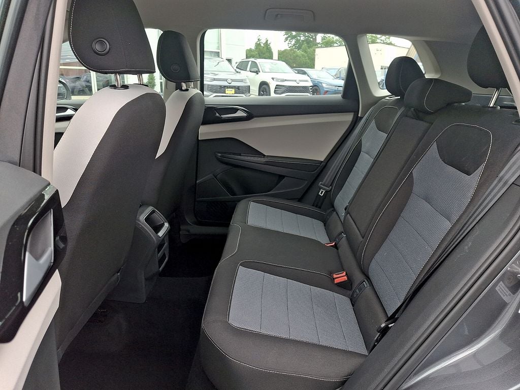 2025 Volkswagen Taos 1.5T S