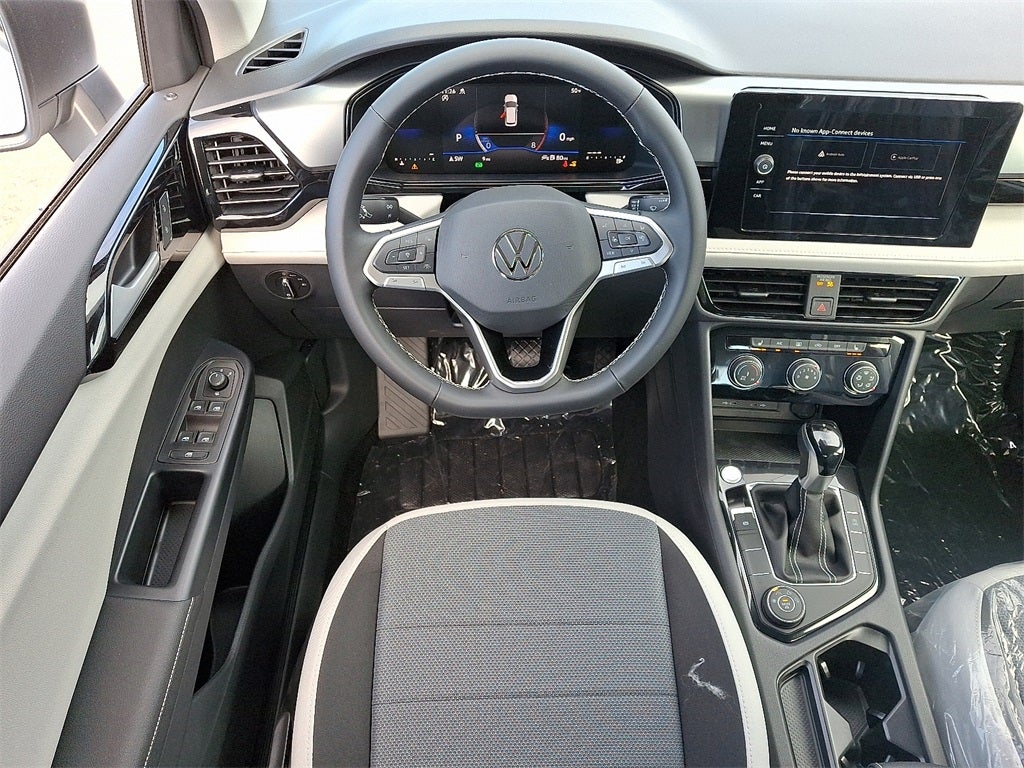 2025 Volkswagen Taos 1.5T S