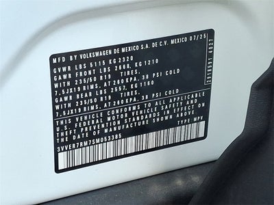 2025 Volkswagen Tiguan 2.0T SE