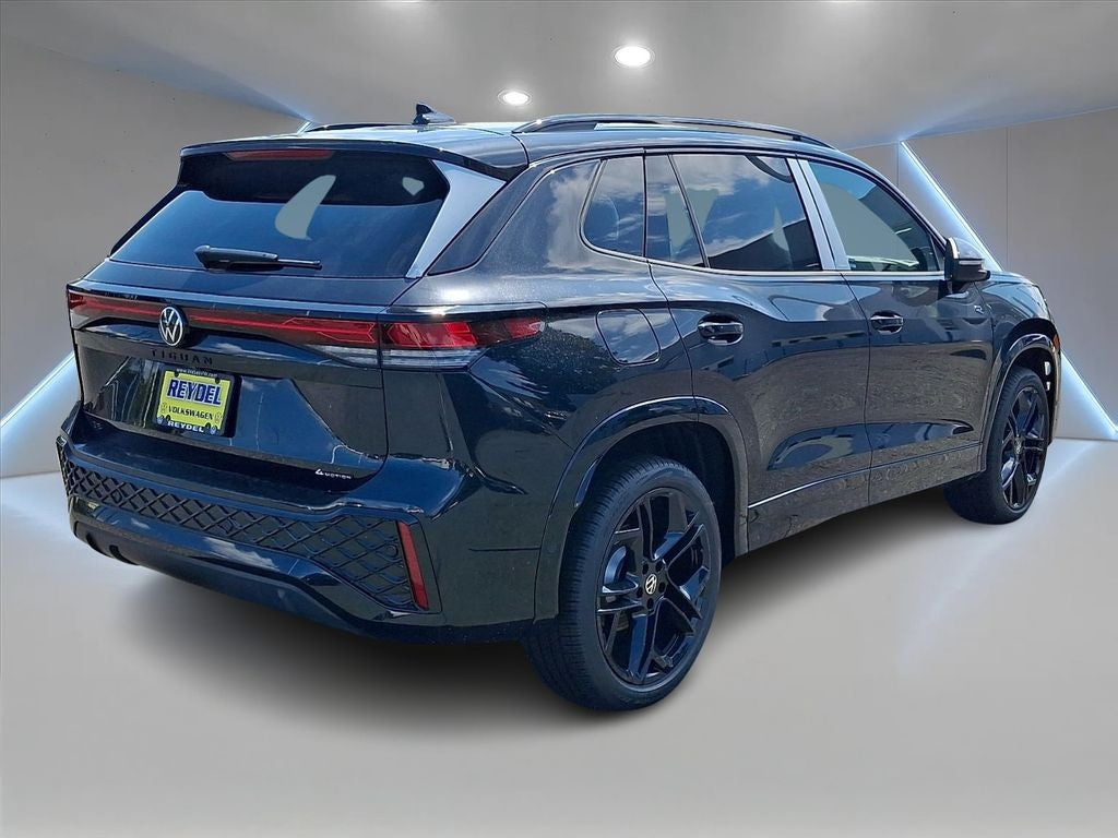 2026 Volkswagen Tiguan SE R-Line Black
