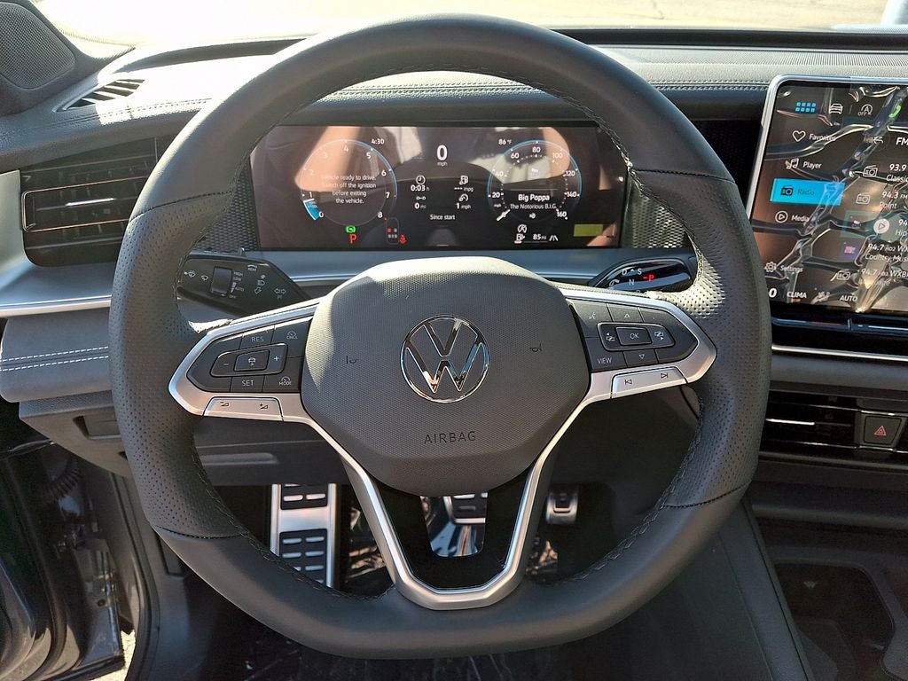 2026 Volkswagen Tiguan 2.0T SE R-Line Black