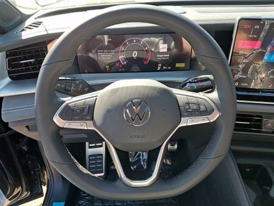 2026 Volkswagen Tiguan 2.0T SE R-Line Black