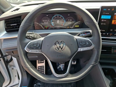 2026 Volkswagen Tiguan 2.0T SE R-Line Black