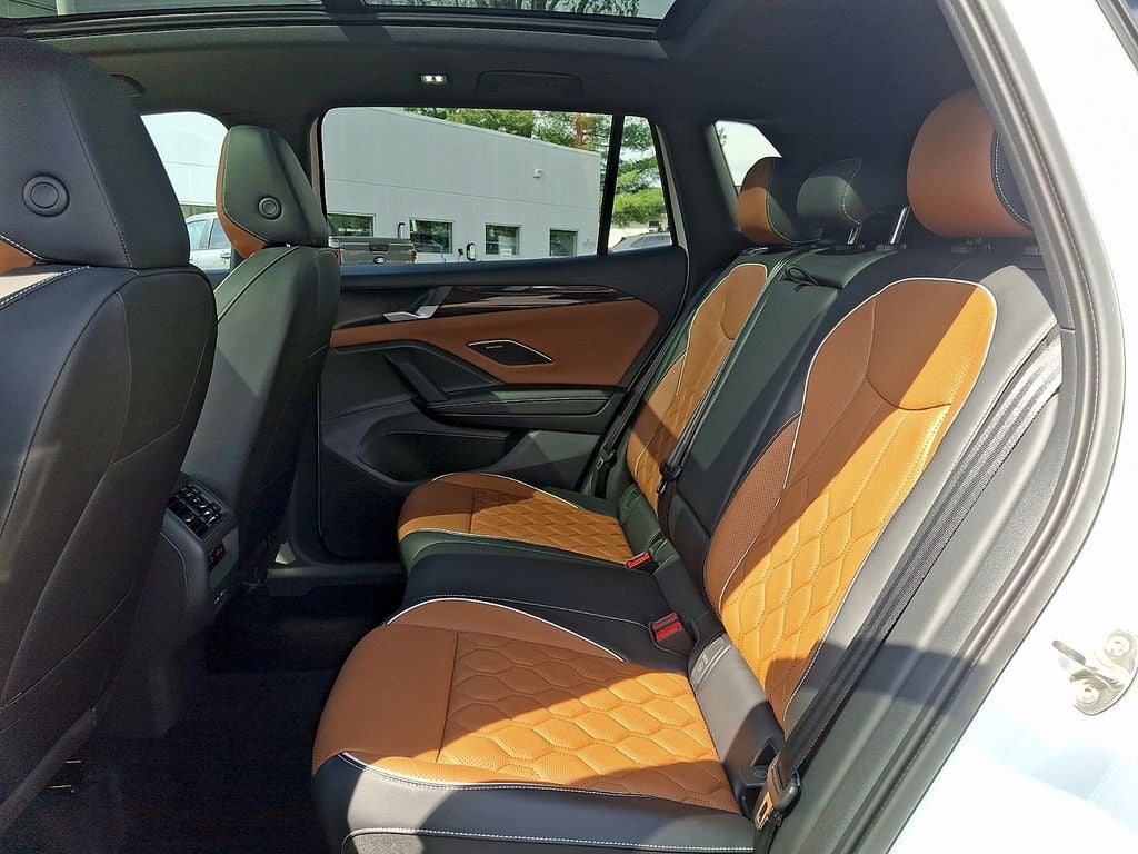 2025 Volkswagen Tiguan 2.0T SEL R-Line