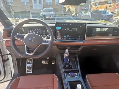 2025 Volkswagen Tiguan 2.0T SEL R-Line