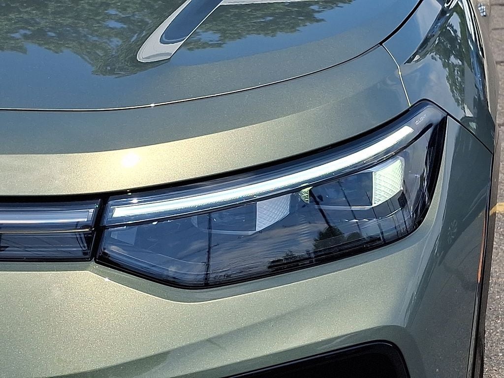 2025 Volkswagen Tiguan 2.0T SEL R-Line