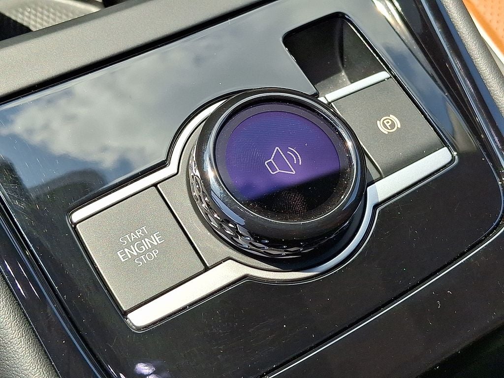 2025 Volkswagen Tiguan 2.0T SEL R-Line