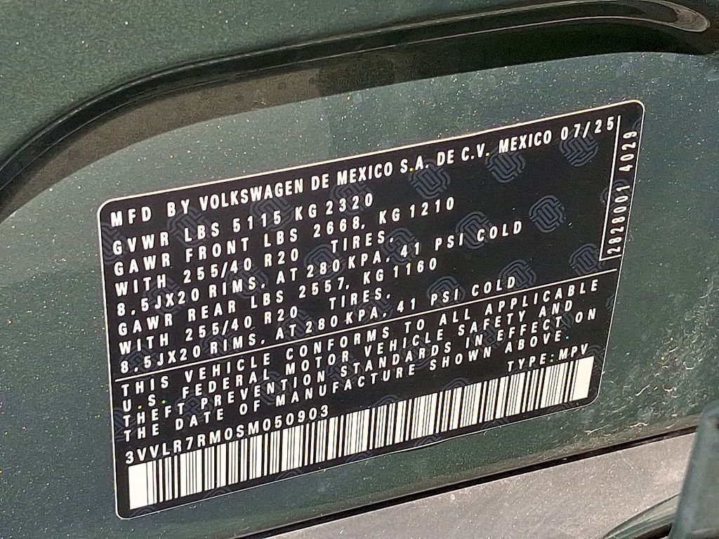 2025 Volkswagen Tiguan 2.0T SEL R-Line