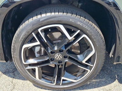 2025 Volkswagen Tiguan 2.0T SEL R-Line