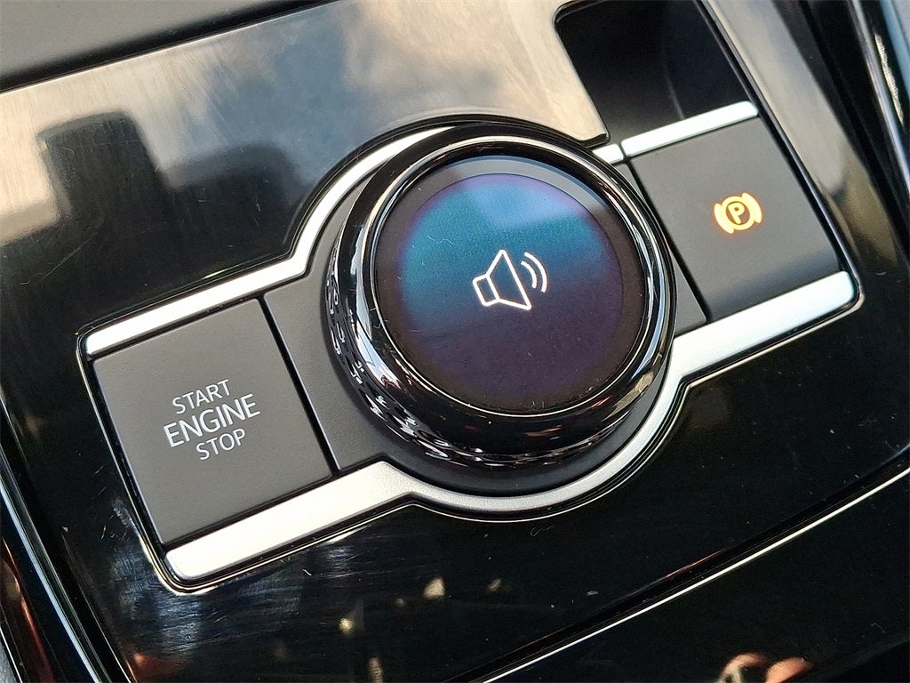 2025 Volkswagen Tiguan 2.0T SEL R-Line