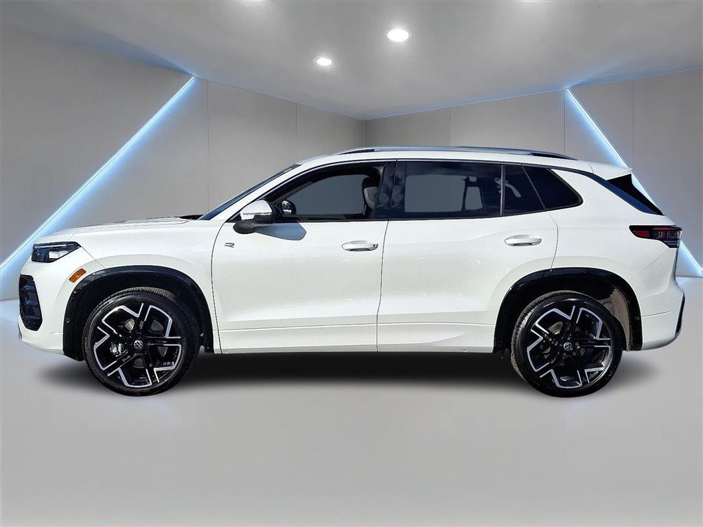 2025 Volkswagen Tiguan 2.0T SEL R-Line