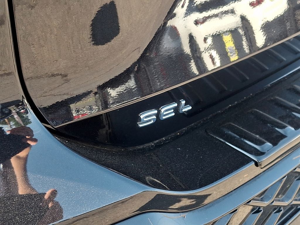 2025 Volkswagen Tiguan 2.0T SEL R-Line