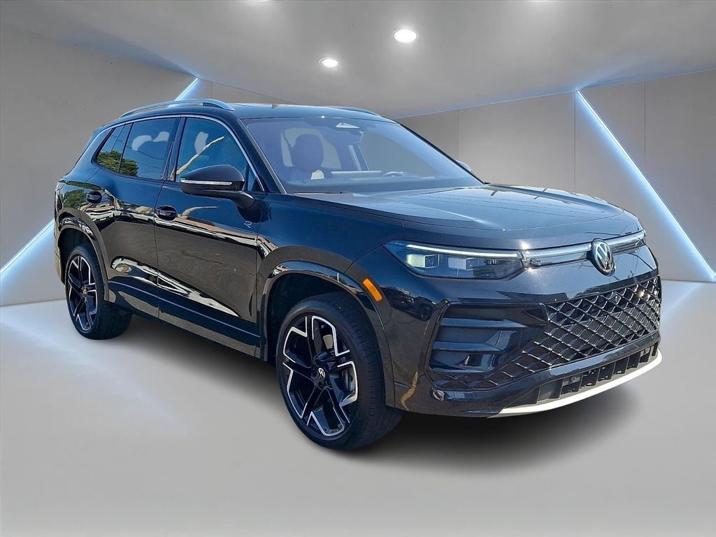 2025 Volkswagen Tiguan 2.0T SEL R-Line