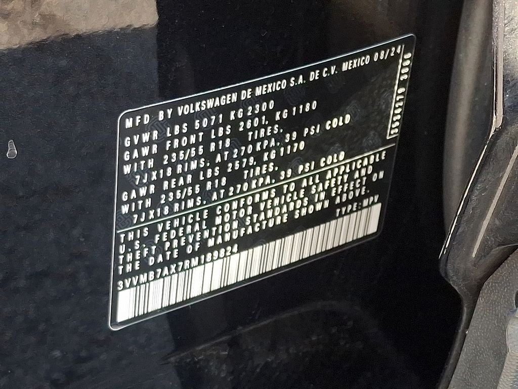 2024 Volkswagen Tiguan 2.0T SE